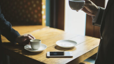 Business Class Flights: Enhancing Your In-flight Experience